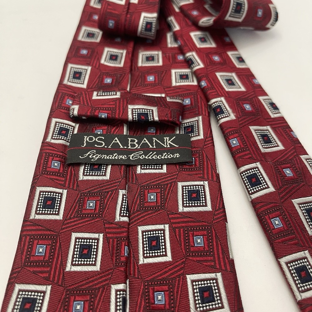 Jos‎ A Bank Signature Collection Red Silk Tie Geometric Squares 3.5" Wide - Picture 3 of 4